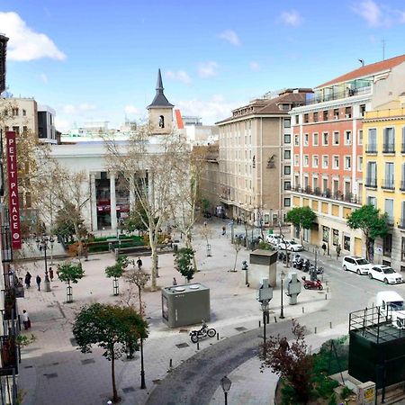 Hostal Guestped Madrid Exterior photo